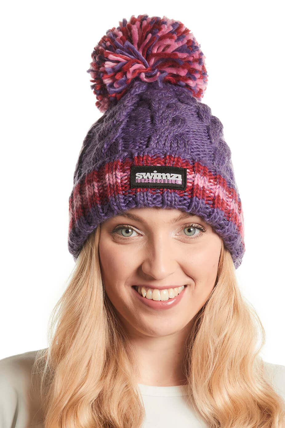 Berries Cable Knit Reflective – Super Bobble Hat