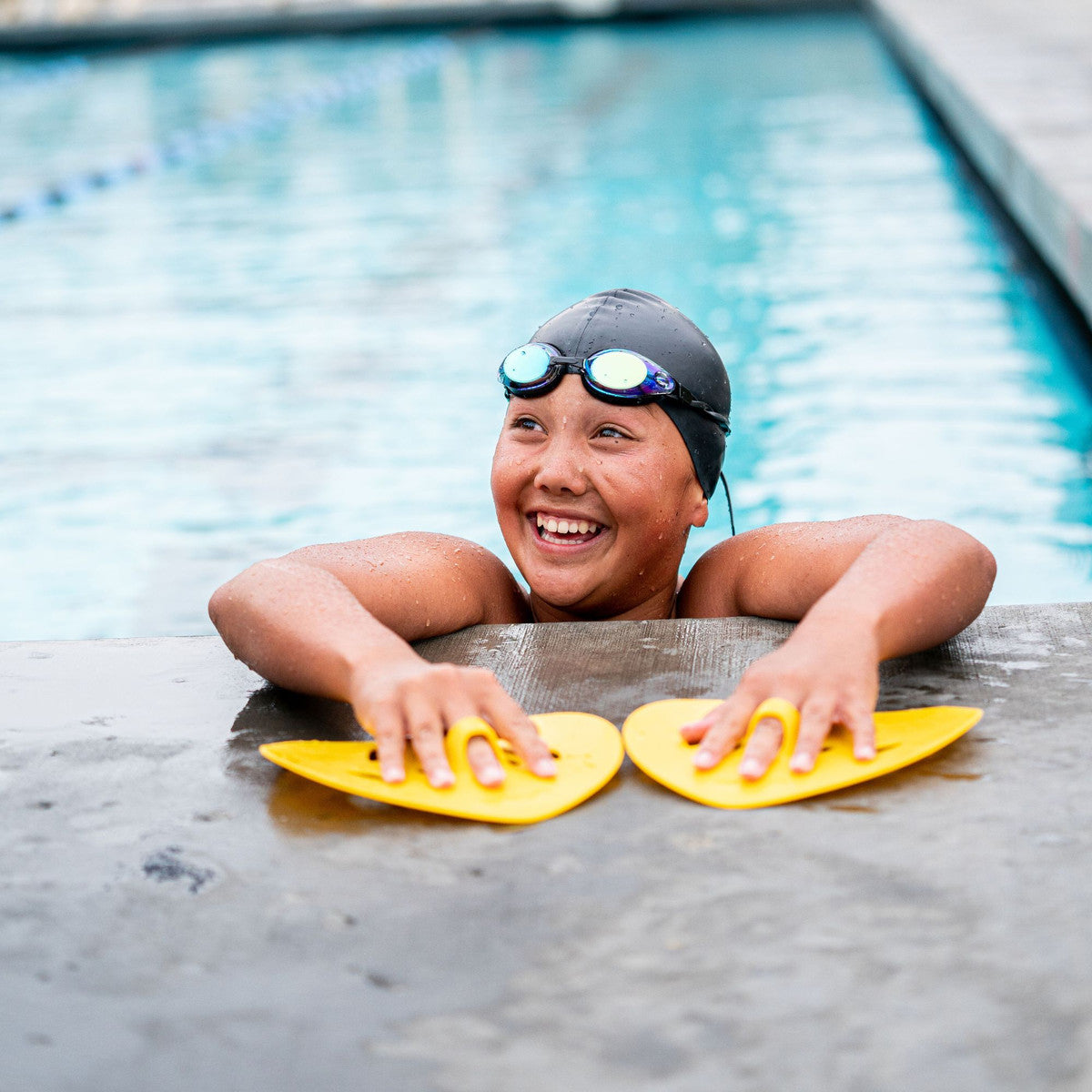 Manta Paddles by Finis